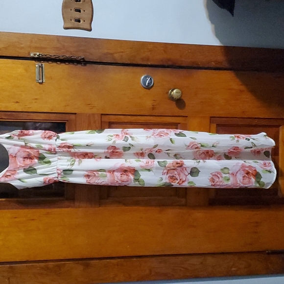 Extra Small Lush brand Spaghetti strap summer dress. - Picture 5 of 5